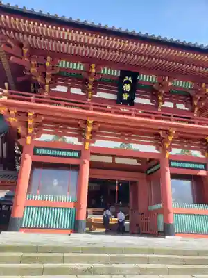 鶴岡八幡宮の山門・神門