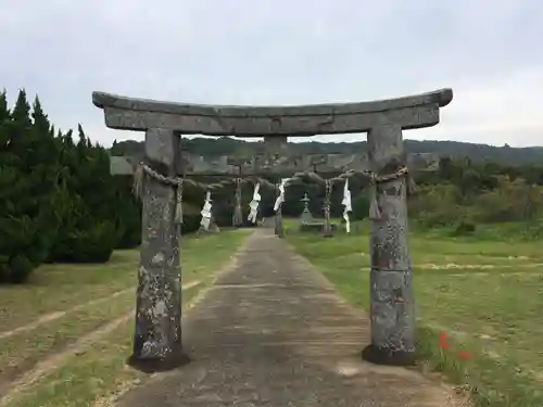 白沙八幡神社の鳥居