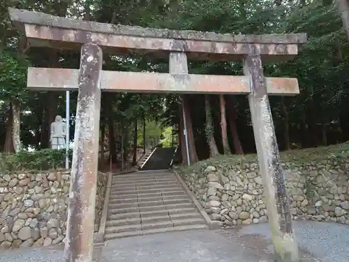 草薙神社の鳥居