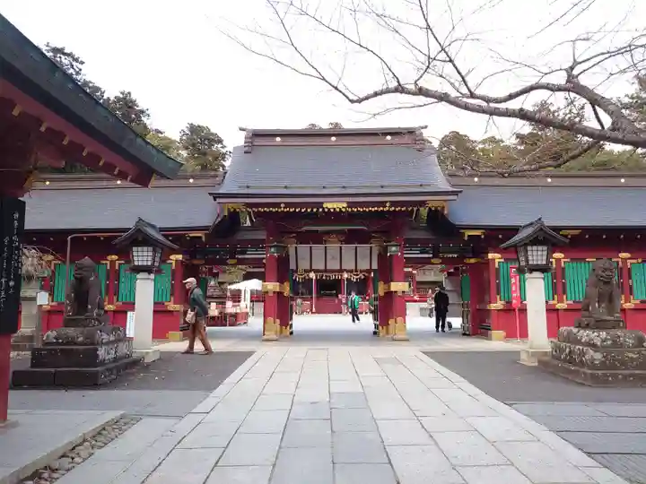 志波彦神社・鹽竈神社の山門・神門