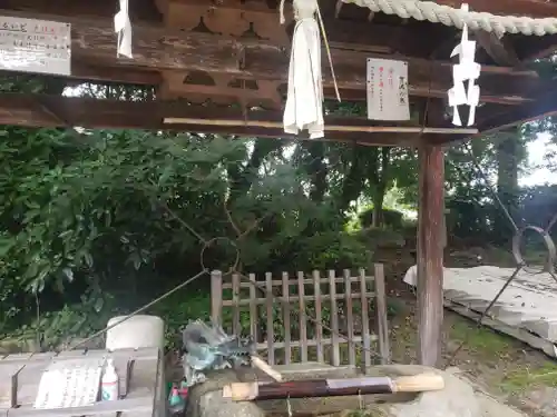 豊満神社の手水舎