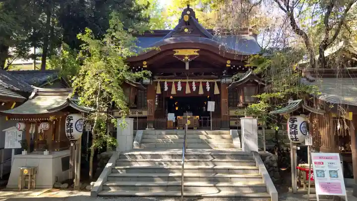 子安神社の本殿・本堂