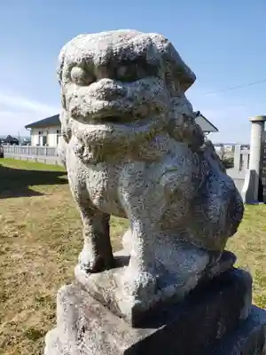 西藤平蔵神社の狛犬