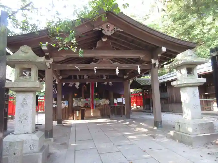 三宅八幡宮の本殿・本堂