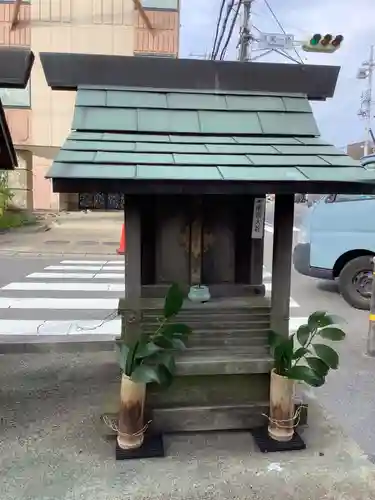 三社（津島神社・秋葉神社・南宮大社）の本殿・本堂