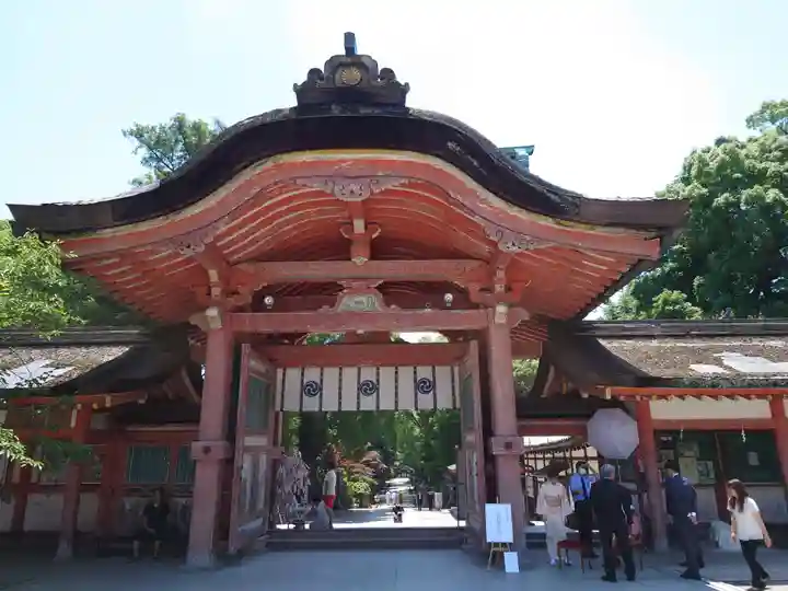 石清水八幡宮の山門・神門