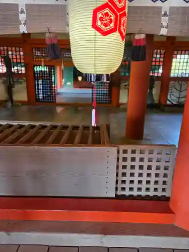 厳島神社の{uncategorized: "未分類", other: "その他", undefined: "問題あり", building: "その他建物", grave: "お墓", sacred_gate: "鳥居", guardian: "狛犬", statue: "像", buddha: "仏像", history: "歴史", nature: "自然", garden: "庭園", animal: "動物", pagoda: "塔", temizu: "手水舎", mountain_gate: "山門・神門", sanctuary: "本殿・本堂", subordinate: "末社・摂社", art: "芸術", scenery: "景色", jizo: "地蔵", ema: "絵馬", goshuin: "御朱印", omikuji: "おみくじ", items: "授与品その他", amulet: "お守り", goshuincho: "御朱印帳", eats: "食事", festival: "お祭り", votive_dance: "神楽", shichigosan: "七五三参", wedding: "結婚式", experience: "体験その他", initially: "初詣", around: "周辺", anti_infection: "感染症対策"}