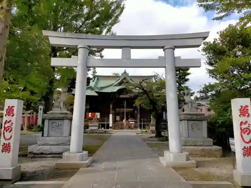 半田稲荷神社の鳥居