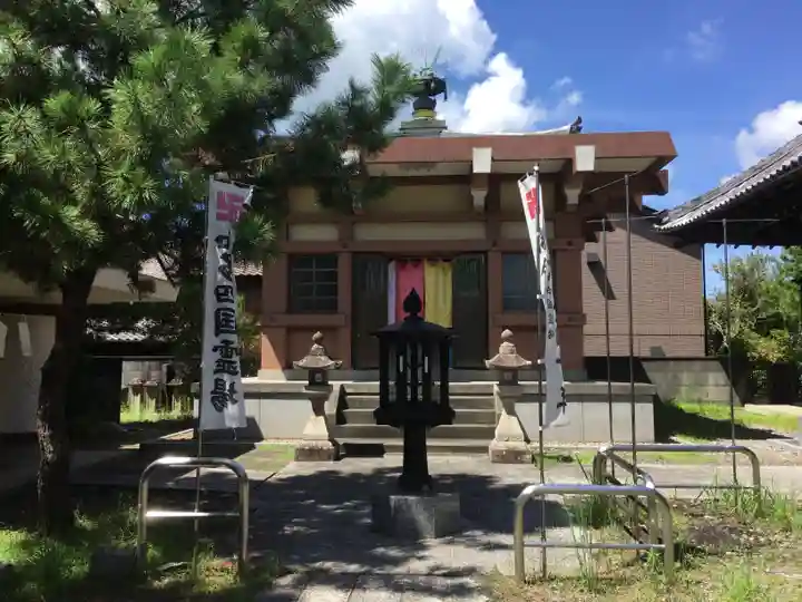 寳藏寺の本殿・本堂
