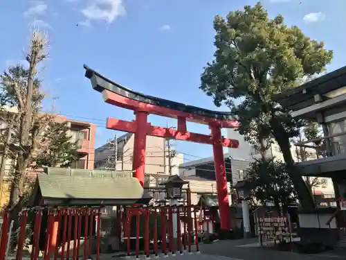 京濱伏見稲荷神社の鳥居