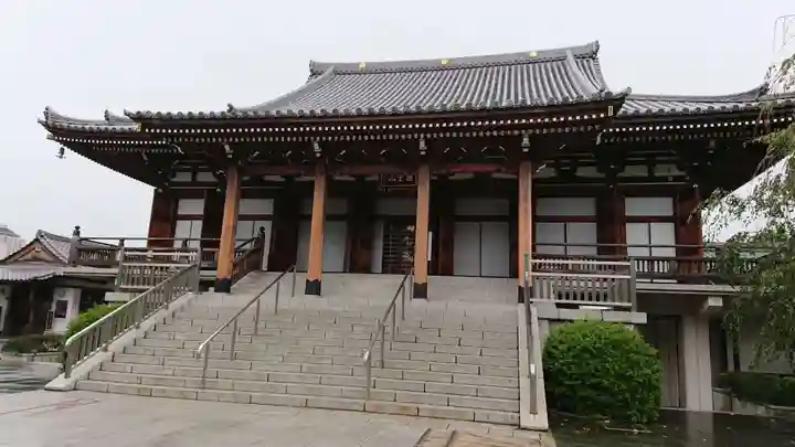 伝通院の本殿・本堂