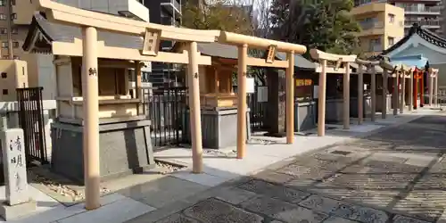 鶴見神社の末社・摂社