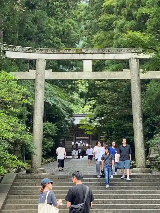 彌彦神社(新潟県)