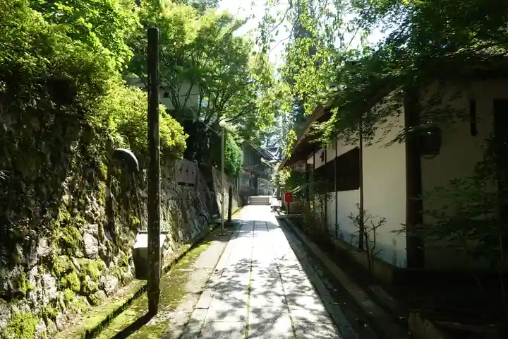 能勢妙見山(真如寺境外仏堂)の周辺