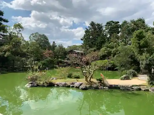 嚴島神社 (京都御苑)の庭園