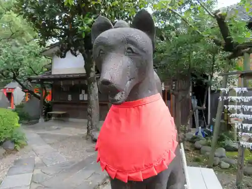 三囲神社の狛犬