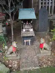 馬橋稲荷神社の末社