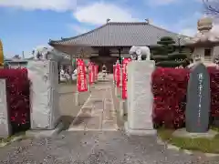 全東院の山門