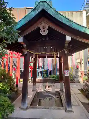 富士浅間神社の手水舎