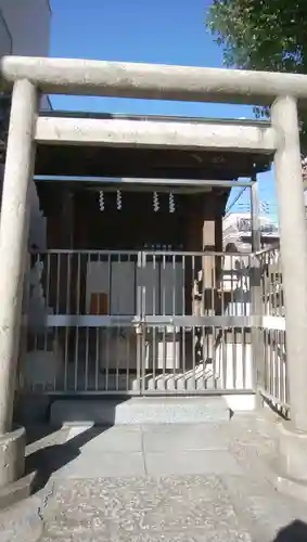 深川稲荷神社の鳥居