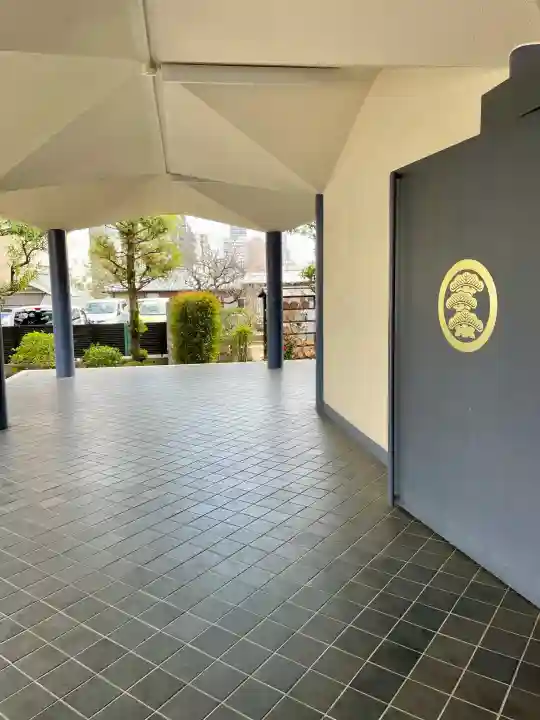 蓮華寺の{uncategorized: "未分類", other: "その他", undefined: "問題あり", building: "その他建物", grave: "お墓", sacred_gate: "鳥居", guardian: "狛犬", statue: "像", buddha: "仏像", history: "歴史", nature: "自然", garden: "庭園", animal: "動物", pagoda: "塔", temizu: "手水舎", mountain_gate: "山門・神門", sanctuary: "本殿・本堂", subordinate: "末社・摂社", art: "芸術", scenery: "景色", jizo: "地蔵", ema: "絵馬", goshuin: "御朱印", omikuji: "おみくじ", items: "授与品その他", amulet: "お守り", goshuincho: "御朱印帳", eats: "食事", festival: "お祭り", votive_dance: "神楽", shichigosan: "七五三参", wedding: "結婚式", experience: "体験その他", initially: "初詣", around: "周辺", anti_infection: "感染症対策"}