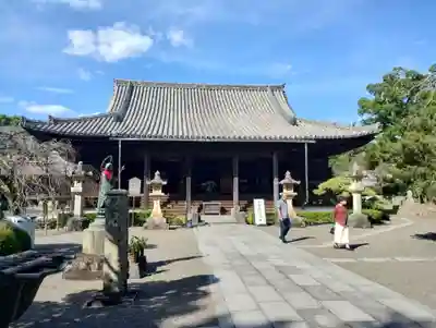 道成寺の本殿・本堂