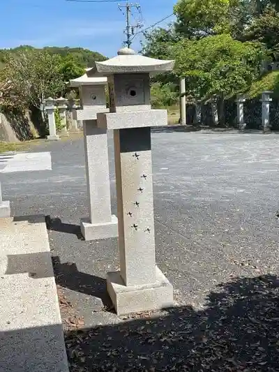 降松神社の建物その他