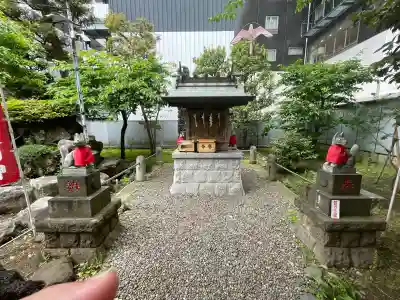 羽衣町厳島神社（関内厳島神社・横浜弁天）の{uncategorized: "未分類", other: "その他", undefined: "問題あり", building: "その他建物", grave: "お墓", sacred_gate: "鳥居", guardian: "狛犬", statue: "像", buddha: "仏像", history: "歴史", nature: "自然", garden: "庭園", animal: "動物", pagoda: "塔", temizu: "手水舎", mountain_gate: "山門・神門", sanctuary: "本殿・本堂", subordinate: "末社・摂社", art: "芸術", scenery: "景色", jizo: "地蔵", ema: "絵馬", goshuin: "御朱印", omikuji: "おみくじ", items: "授与品その他", amulet: "お守り", goshuincho: "御朱印帳", eats: "食事", festival: "お祭り", votive_dance: "神楽", shichigosan: "七五三参", wedding: "結婚式", experience: "体験その他", initially: "初詣", around: "周辺", anti_infection: "感染症対策"}