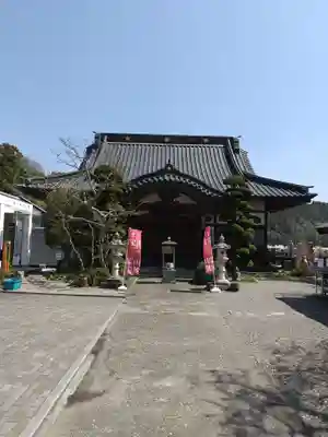明王寺の本殿・本堂