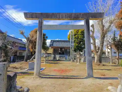 神明社（給父）の鳥居