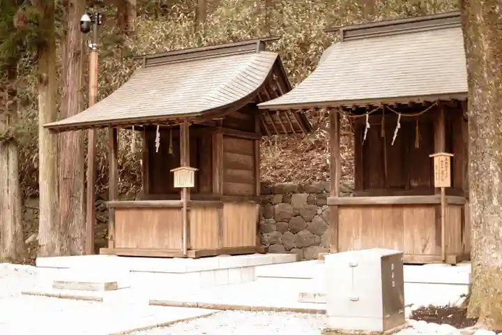 諏訪大社下社春宮(長野県)