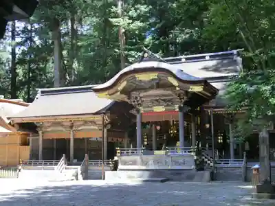 諏訪大社の本殿・本堂