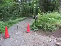 新屋山神社奥宮のその他建物