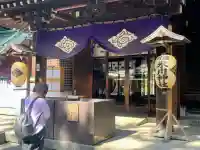 川越氷川神社の{uncategorized: "未分類", other: "その他", undefined: "問題あり", building: "その他建物", grave: "お墓", sacred_gate: "鳥居", guardian: "狛犬", statue: "像", buddha: "仏像", history: "歴史", nature: "自然", garden: "庭園", animal: "動物", pagoda: "塔", temizu: "手水舎", mountain_gate: "山門・神門", sanctuary: "本殿・本堂", subordinate: "末社・摂社", art: "芸術", scenery: "景色", jizo: "地蔵", ema: "絵馬", goshuin: "御朱印", omikuji: "おみくじ", items: "授与品その他", amulet: "お守り", goshuincho: "御朱印帳", eats: "食事", festival: "お祭り", votive_dance: "神楽", shichigosan: "七五三参", wedding: "結婚式", experience: "体験その他", initially: "初詣", around: "周辺", anti_infection: "感染症対策"}