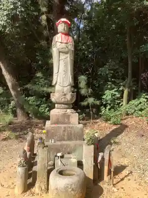 八事山 興正寺の地蔵
