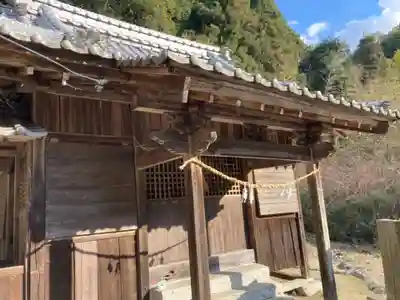 新田神社の末社・摂社