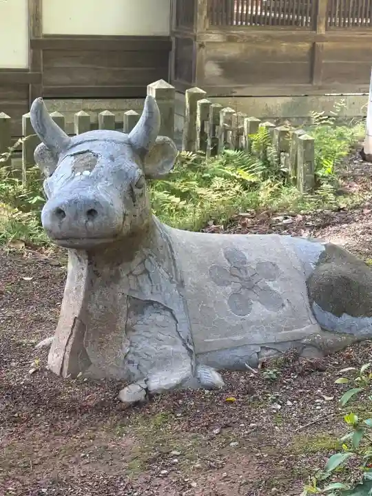 粒坐天照神社の{uncategorized: "未分類", other: "その他", undefined: "問題あり", building: "その他建物", grave: "お墓", sacred_gate: "鳥居", guardian: "狛犬", statue: "像", buddha: "仏像", history: "歴史", nature: "自然", garden: "庭園", animal: "動物", pagoda: "塔", temizu: "手水舎", mountain_gate: "山門・神門", sanctuary: "本殿・本堂", subordinate: "末社・摂社", art: "芸術", scenery: "景色", jizo: "地蔵", ema: "絵馬", goshuin: "御朱印", omikuji: "おみくじ", items: "授与品その他", amulet: "お守り", goshuincho: "御朱印帳", eats: "食事", festival: "お祭り", votive_dance: "神楽", shichigosan: "七五三参", wedding: "結婚式", experience: "体験その他", initially: "初詣", around: "周辺", anti_infection: "感染症対策"}
