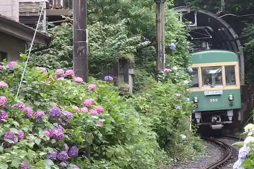 御霊神社の周辺
