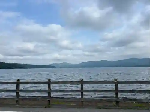 山中諏訪神社(山梨県)