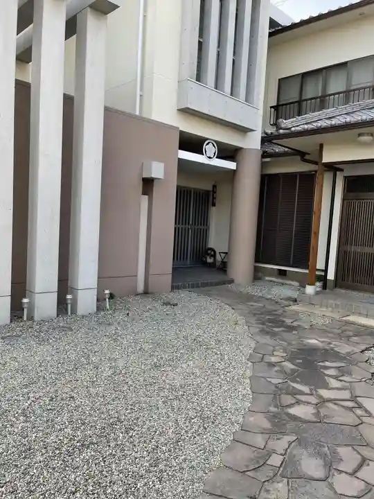 常楽寺の本殿・本堂