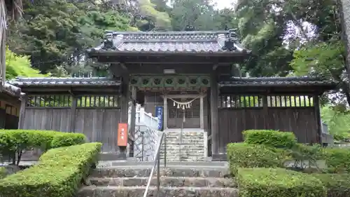 熊野神社の山門・神門