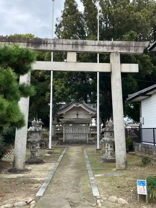 削栗神社(千秋町勝栗)の鳥居