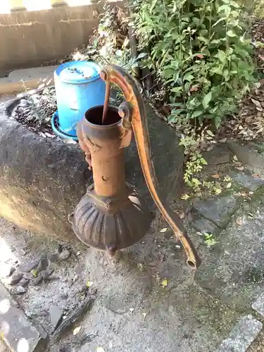 白山神社の手水舎