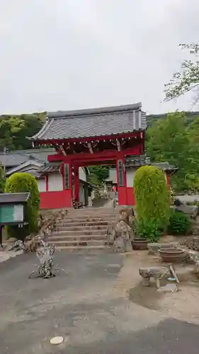 赤岩寺の山門・神門
