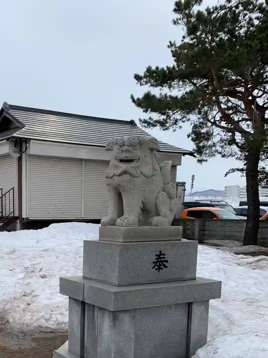 瑞穂神社の狛犬