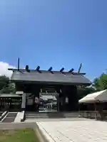 札幌護國神社の山門・神門
