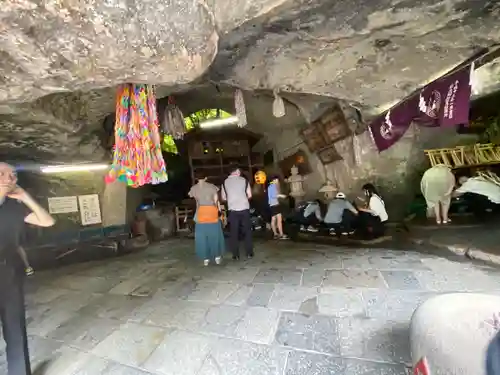 銭洗弁財天宇賀福神社のその他建物