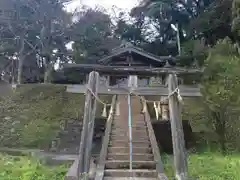 毛津神社の鳥居