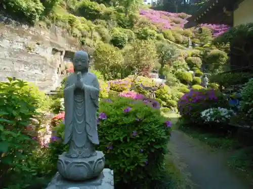 仏行寺（佛行寺）の地蔵