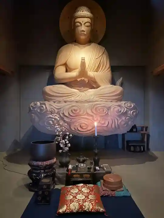 仙行寺の{uncategorized: "未分類", other: "その他", undefined: "問題あり", building: "その他建物", grave: "お墓", sacred_gate: "鳥居", guardian: "狛犬", statue: "像", buddha: "仏像", history: "歴史", nature: "自然", garden: "庭園", animal: "動物", pagoda: "塔", temizu: "手水舎", mountain_gate: "山門・神門", sanctuary: "本殿・本堂", subordinate: "末社・摂社", art: "芸術", scenery: "景色", jizo: "地蔵", ema: "絵馬", goshuin: "御朱印", omikuji: "おみくじ", items: "授与品その他", amulet: "お守り", goshuincho: "御朱印帳", eats: "食事", festival: "お祭り", votive_dance: "神楽", shichigosan: "七五三参", wedding: "結婚式", experience: "体験その他", initially: "初詣", around: "周辺", anti_infection: "感染症対策"}